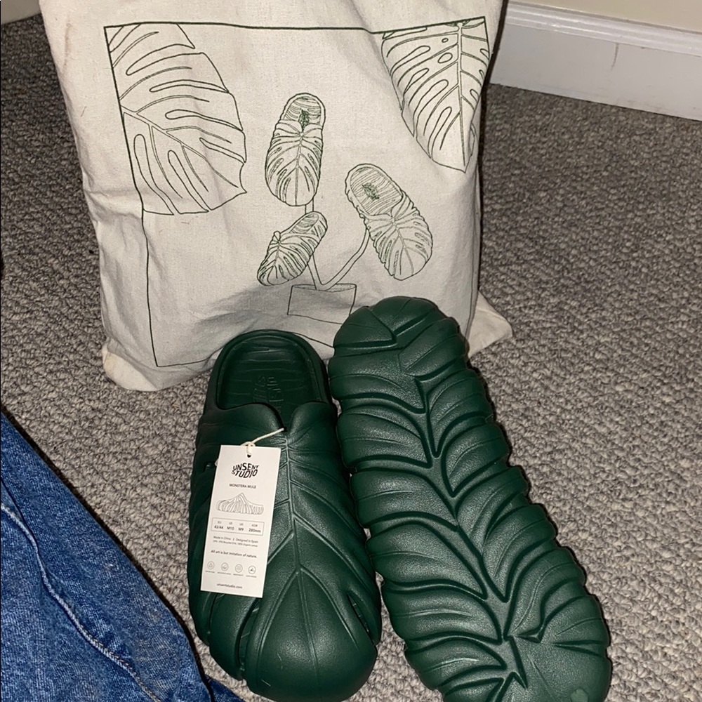 Unsent Studio Monstera Mule NWT Sz 10 Men’s with Dust Bag